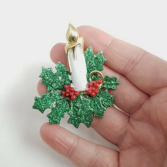 Vintage Holiday Candel with Holly Leaves Wreather, Green Red White Retro Estate - Picture 3 of 5